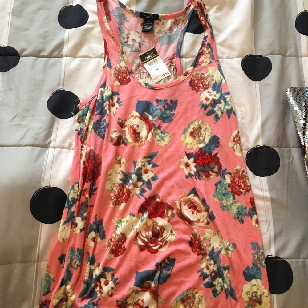 Rue 21 floral tank top